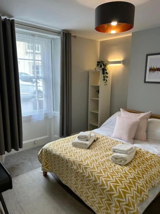 Three Storey Clifton Town House Bristol Exterior foto