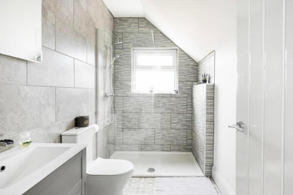 Three Storey Clifton Town House Bristol Exterior foto