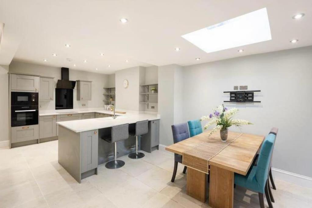 Three Storey Clifton Town House Bristol Exterior foto